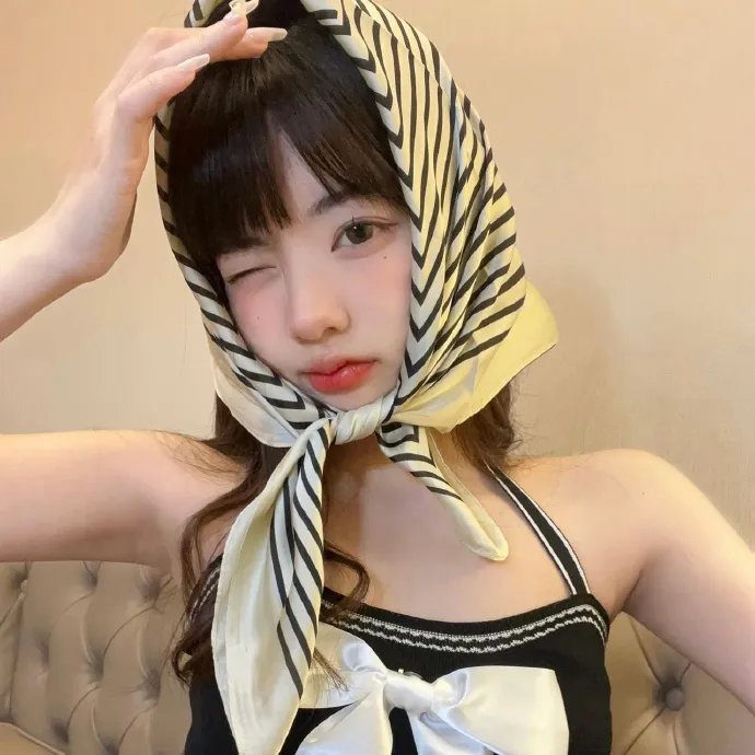 夜校女生