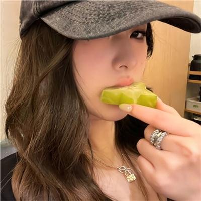 弦管动春心